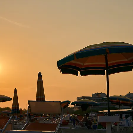 Fun And Relax By The Pool-beahost * Bibione